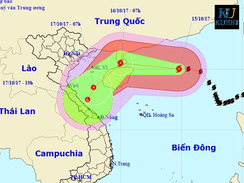 Bão số 11 giật cấp 15 đổi hướng dị thường vào miền Trung
